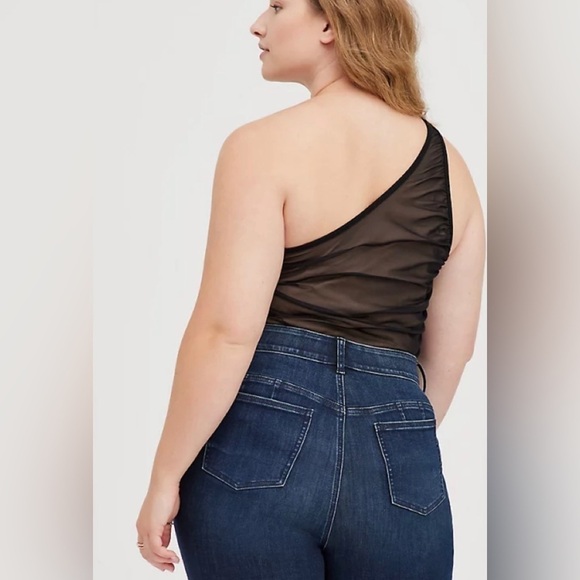 TORRID Mesh One Shoulder Contrast Lining Top size 4x NWT - Picture 3 of 5